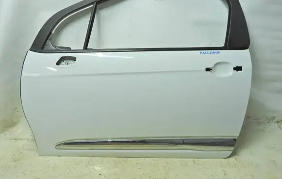 Citroen DS3 Front door