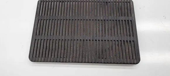 Mercedes-Benz S W126 Parcel shelf grill 1268201812