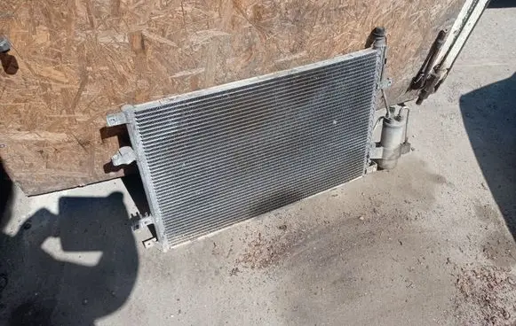 Volvo S60 A/C cooling radiator (condenser) 31101053