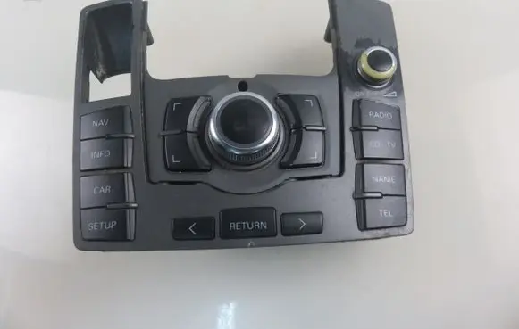 Audi A6 S6 C6 4F Central console control unit 4F0910609 4F1919610