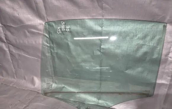 Volvo S60 Rear door window glass 43R001025 DOT27M24100AS2 E000184