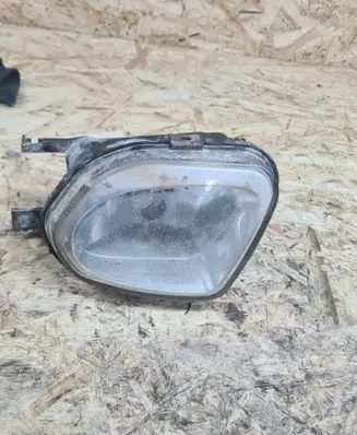 Mercedes-Benz E W211 Front fog light A2118200556 1NB00827501