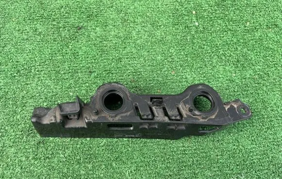 Audi A6 S6 C8 4K Front bumper mounting bracket 4K0807283 20975