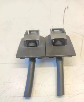 Windshield washer spray nozzle