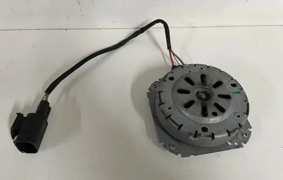 BMW X3 F25 Electric radiator cooling fan 7562594