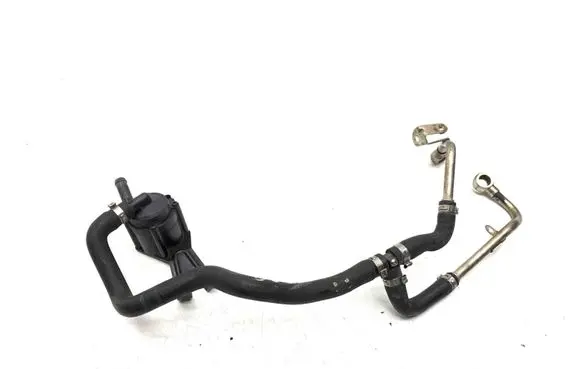 BMW 7 F01 F02 F03 F04 Turbo turbocharger oiling pipe/hose 704077260 7629916