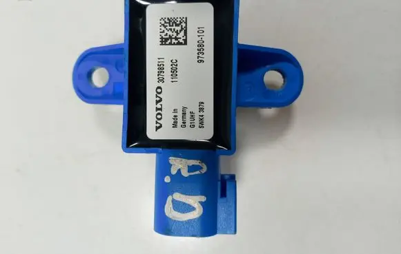 Volvo XC60 Airbag deployment crash/impact sensor 30798511 110502C 973580101