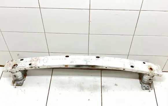 Front bumper cross member