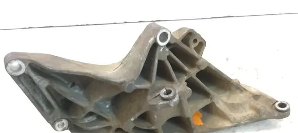 Land Rover Range Rover Sport L320 Generator/alternator bracket 4H2Q10239EB D04XA YLU500380