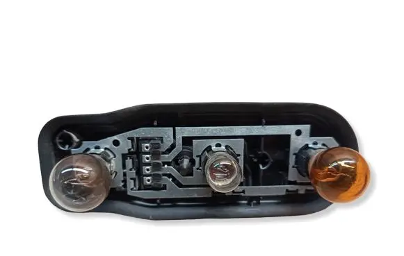 BMW 5 E39 Tail light bulb cover holder 393440 P21W 8371324