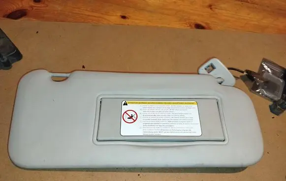 Peugeot 407 Sun visor
