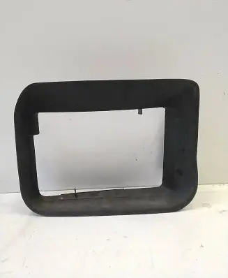 Renault Clio IV Intercooler air guide/duct channel 99025740