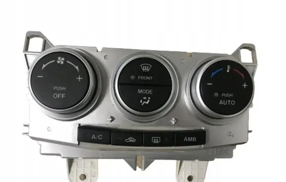 Mazda 5 Climate control unit K1900CC30