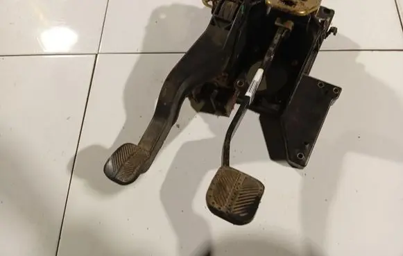 Peugeot Boxer Clutch pedal 