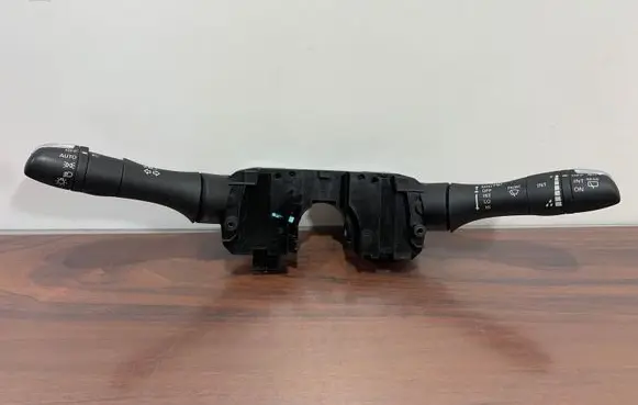 Infiniti QX50 (J50) Indicator stalk