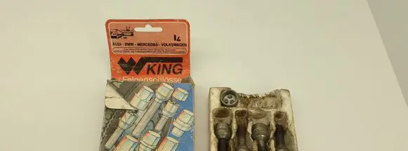 Mercedes-Benz W123 Nuts/bolts KINGL1