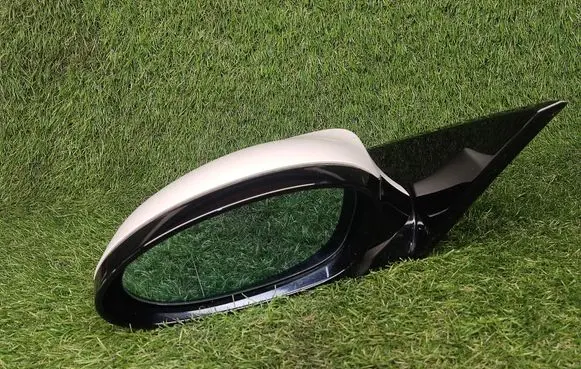 BMW 1 E82 E88 Front door electric wing mirror C0133107
