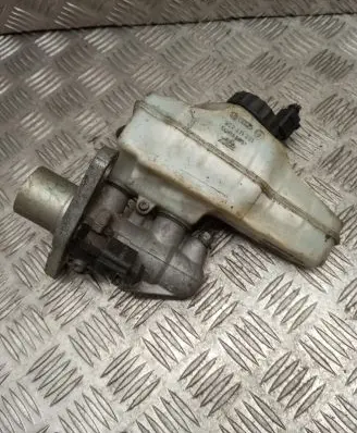 Volkswagen PASSAT B6 Master brake cylinder 3C2611301