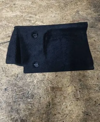 Trunk/boot lower side trim panel