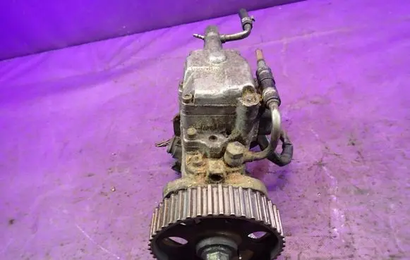 Ford Galaxy Fuel injection high pressure pump