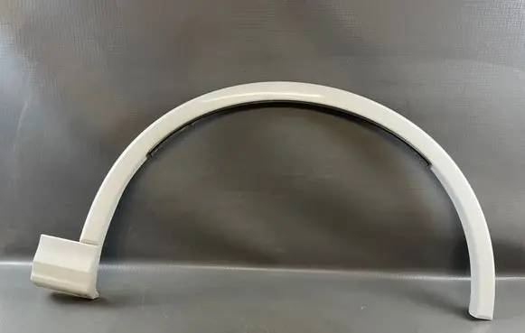 Audi SQ7 Front arch trim 4M0853718