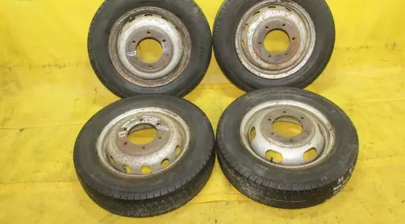 R16 alloy rim