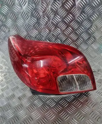 Opel Mokka X Rear/tail lights 42435942
