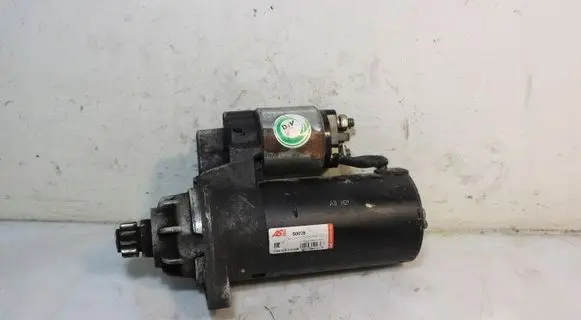 Volkswagen Golf IV Starter motor S0005