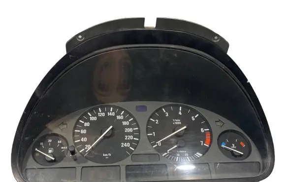 BMW 5 E39 Speedometer (instrument cluster) 8375669 62118375669