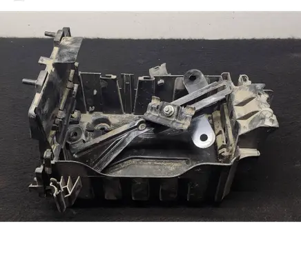 Opel Corsa E Battery box tray 13498274