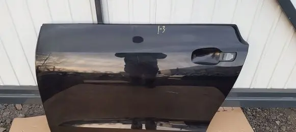 BMW i3 Front door