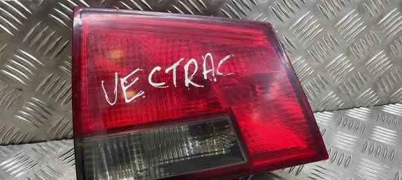 Opel Vectra C Tailgate rear/tail lights 13184024
