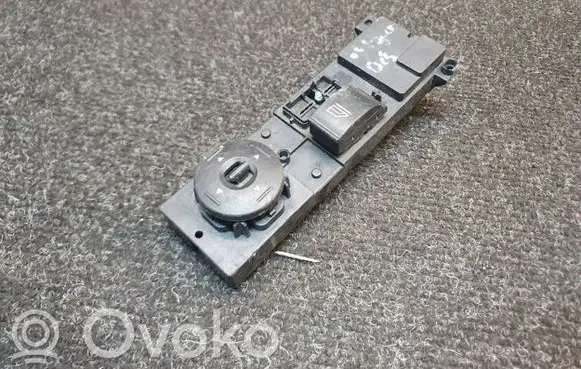 Ford Focus Electric window control switch 3M5T14529CF 03168004