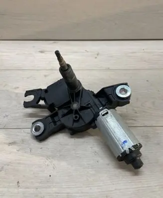 Volkswagen PASSAT B7 Rear window wiper motor 3C9955711A 53032812 349485590