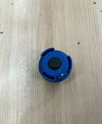 Opel Vivaro AdBlue liquid reservoir 9811747380