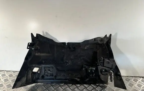 Mercedes-Benz GLC X253 C253 Heat shield in engine bay 