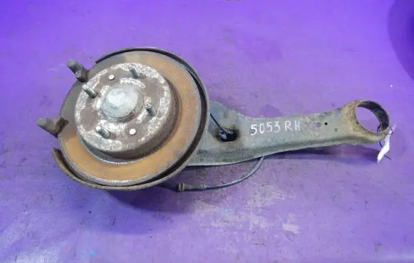 Volvo S40, V40 Rear wheel hub spindle/knuckle 