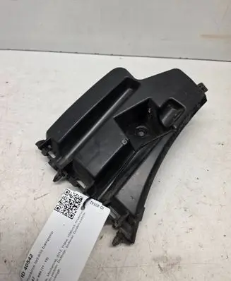 Volvo S60 Front bumper mounting bracket 30796626