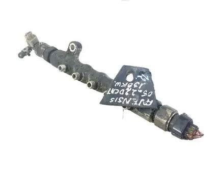 Toyota Avensis T250 Fuel main line pipe