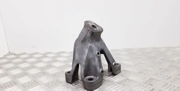 Audi A4 S4 B8 8K Engine mounting bracket 8K0199307BJ