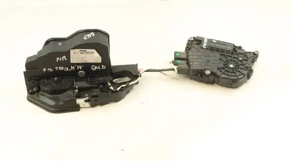 BMW 5 F10 F11 Rear door soft close latching motor 7154516
