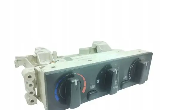 Mitsubishi Galant Climate control unit MR958027 020129