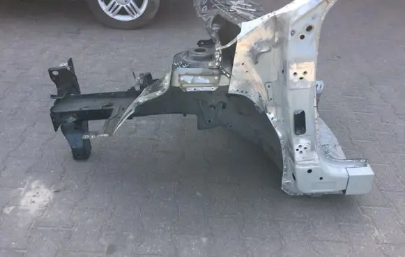 Citroen C4 Grand Picasso Front quarter panel 