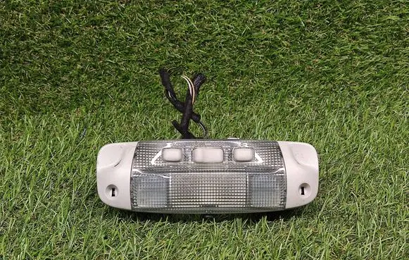 Ford Focus Front seat light 8M5A15K609CB 169572 28126797