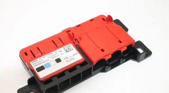 BMW i4 Current control relay 8717954