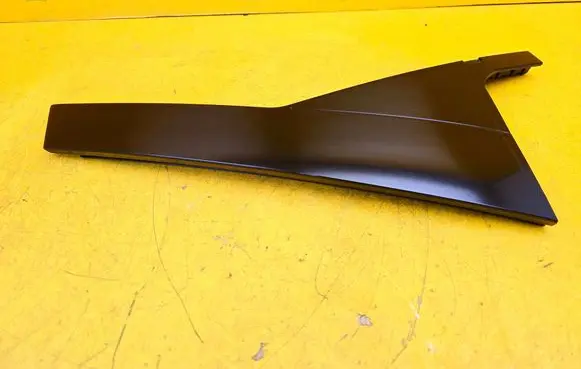 Volvo XC60 Rear door glass trim molding 32216048