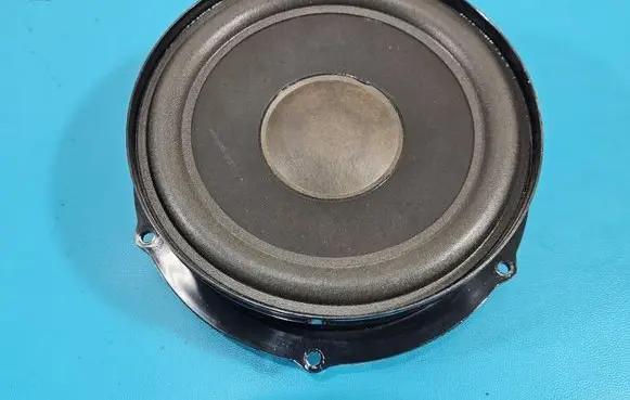 Volkswagen Caddy Front door speaker 1T0035411T IMPRK1586106
