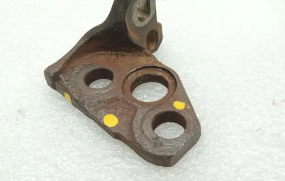 Mazda 6 Muffler mount bracket/holder SH0140091B
