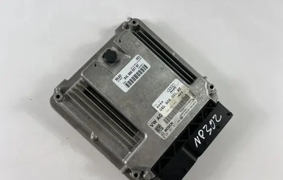 Audi A4 S4 B9 8W Engine control unit/module ECU 04L906021BT 0281031011
