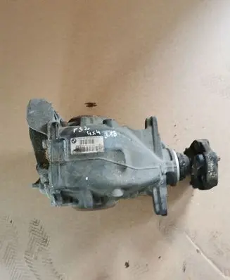 BMW 4 F32 F33 Rear differential 7603748